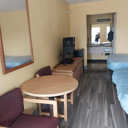 2 Double Beds Hotel Room 203 Τζάκσον Εξωτερικό φωτογραφία